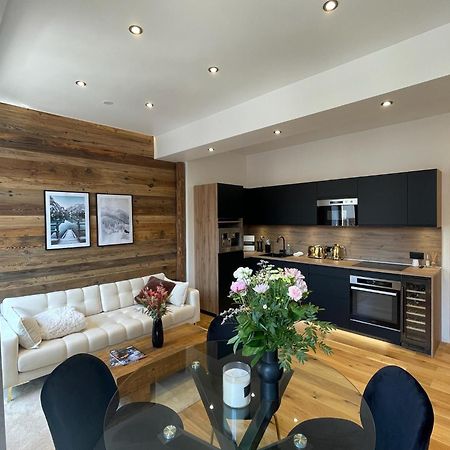 Le Chalet De L'Horloge Chambéry Extérieur photo